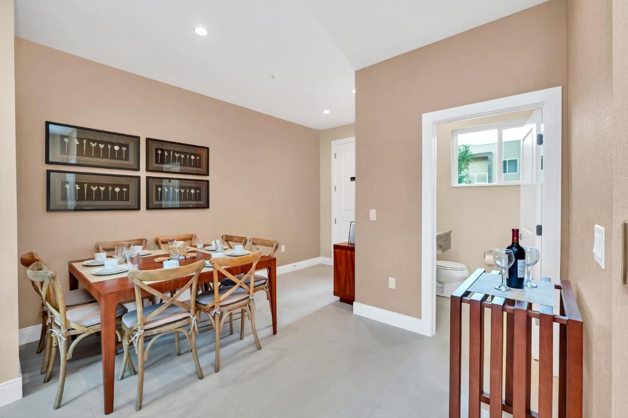 Luxury Villa Less Than A Mile From Disneyworld -Bonus Elevator- Orlando Extérieur photo