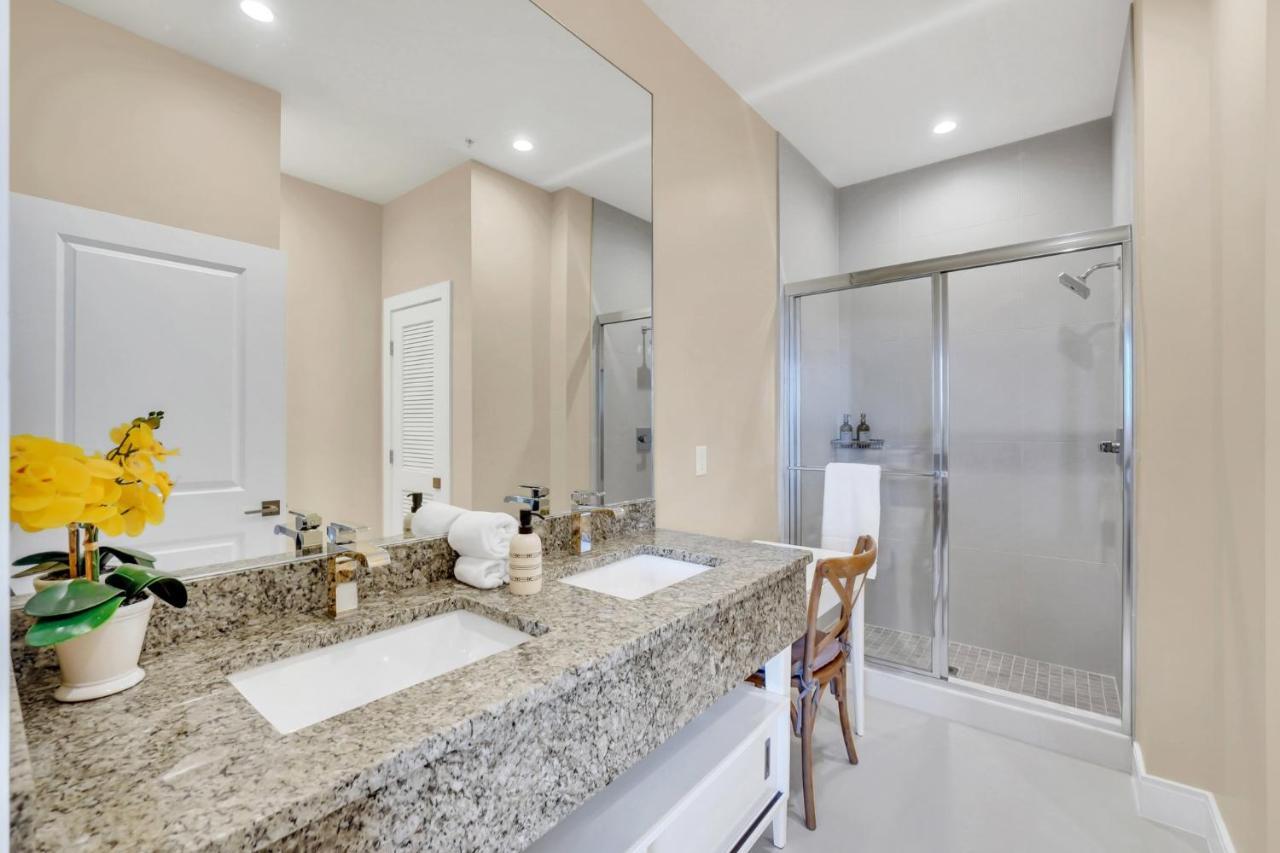 Luxury Villa Less Than A Mile From Disneyworld -Bonus Elevator- Orlando Extérieur photo